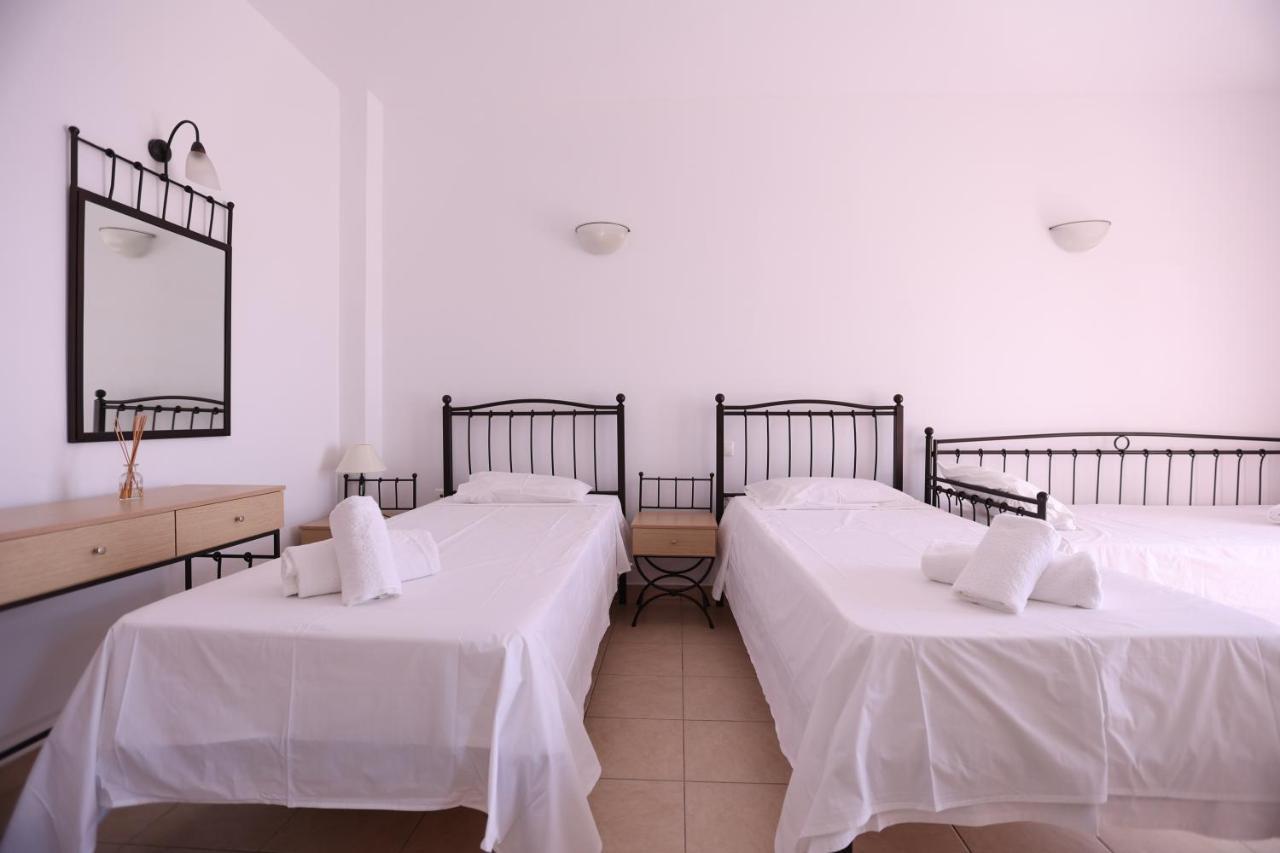 Apartamento Seaside Gialova Pilos Exterior foto