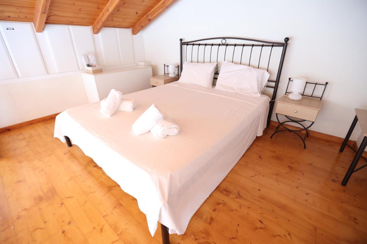 Apartamento Seaside Gialova Pilos Exterior foto